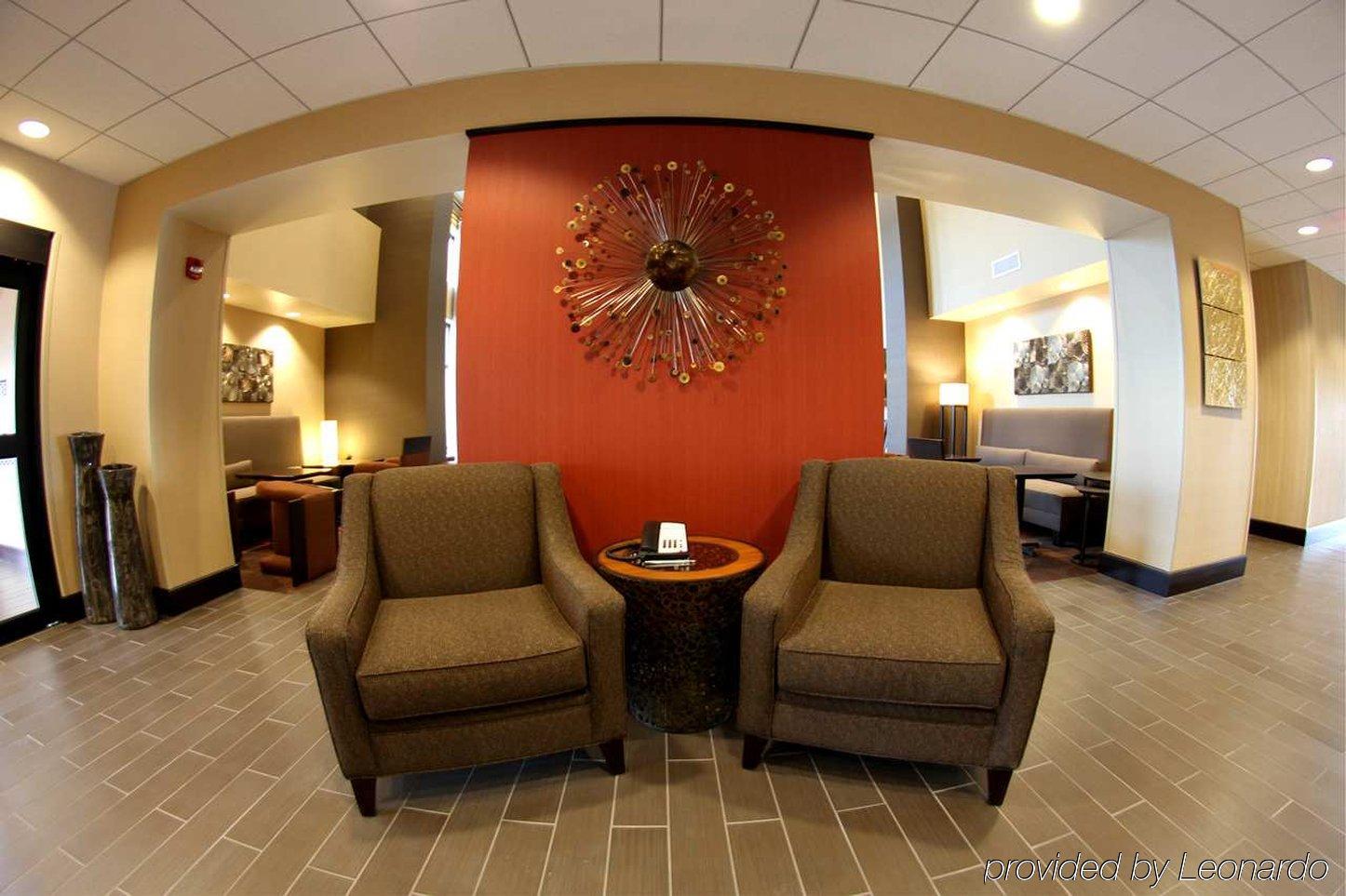 Hampton Inn & Suites Grand Forks Exterior foto