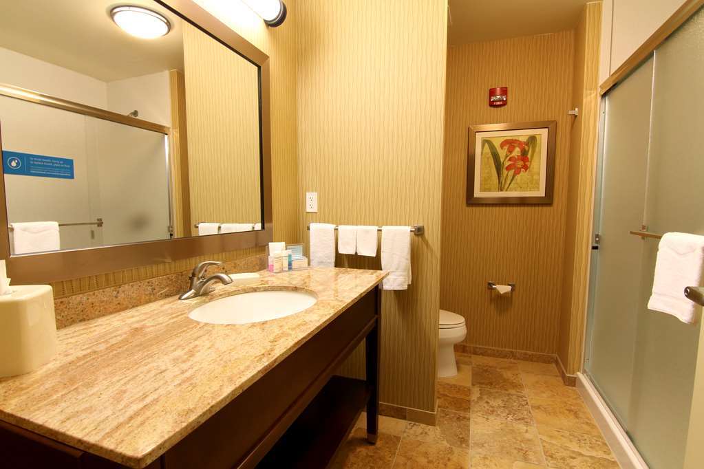 Hampton Inn & Suites Grand Forks Quarto foto